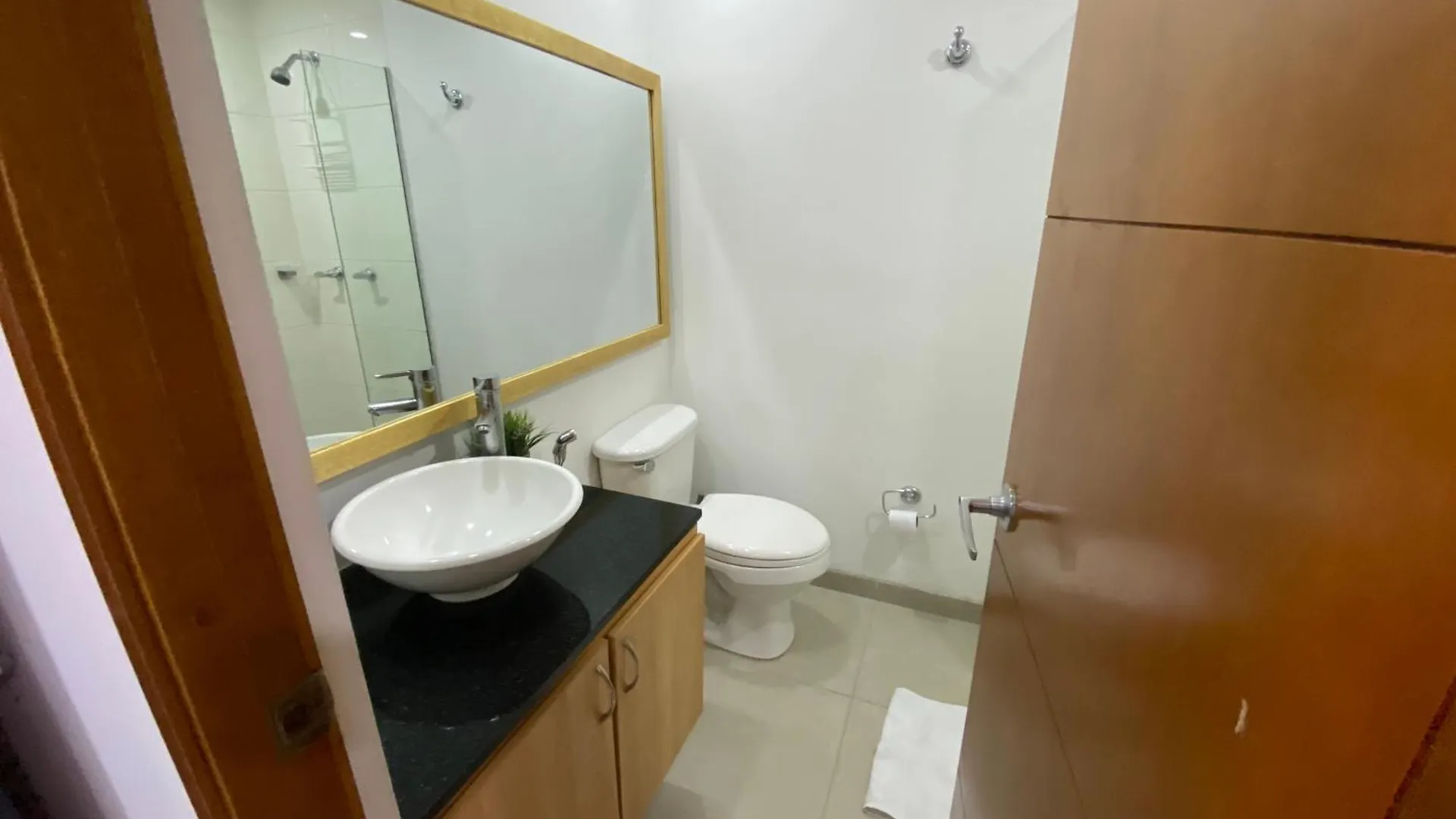 Poblado Luxury Gran Vista Central Duplex Coworking Zona Turistica Medellin Apartment