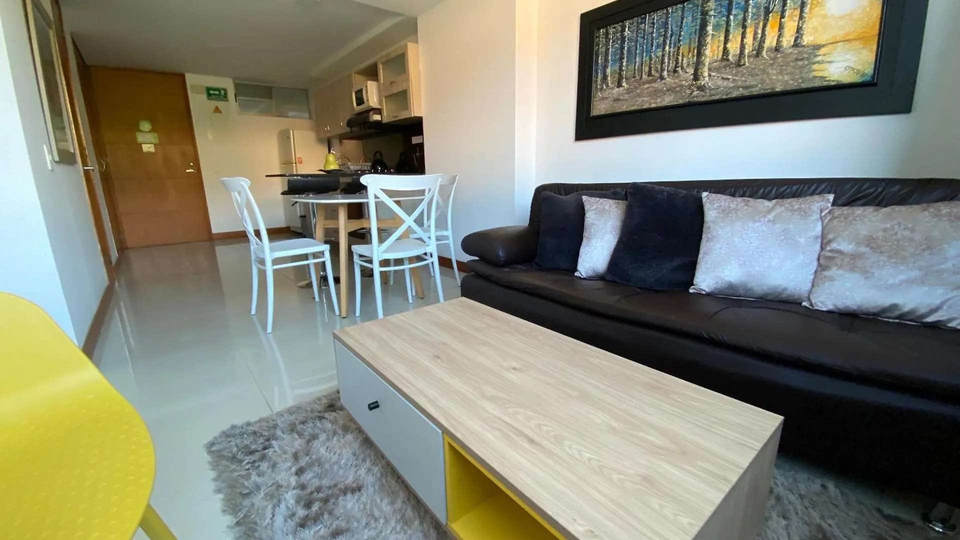 Poblado Luxury Gran Vista Central Duplex Coworking Zona Turistica Medellin Colombia