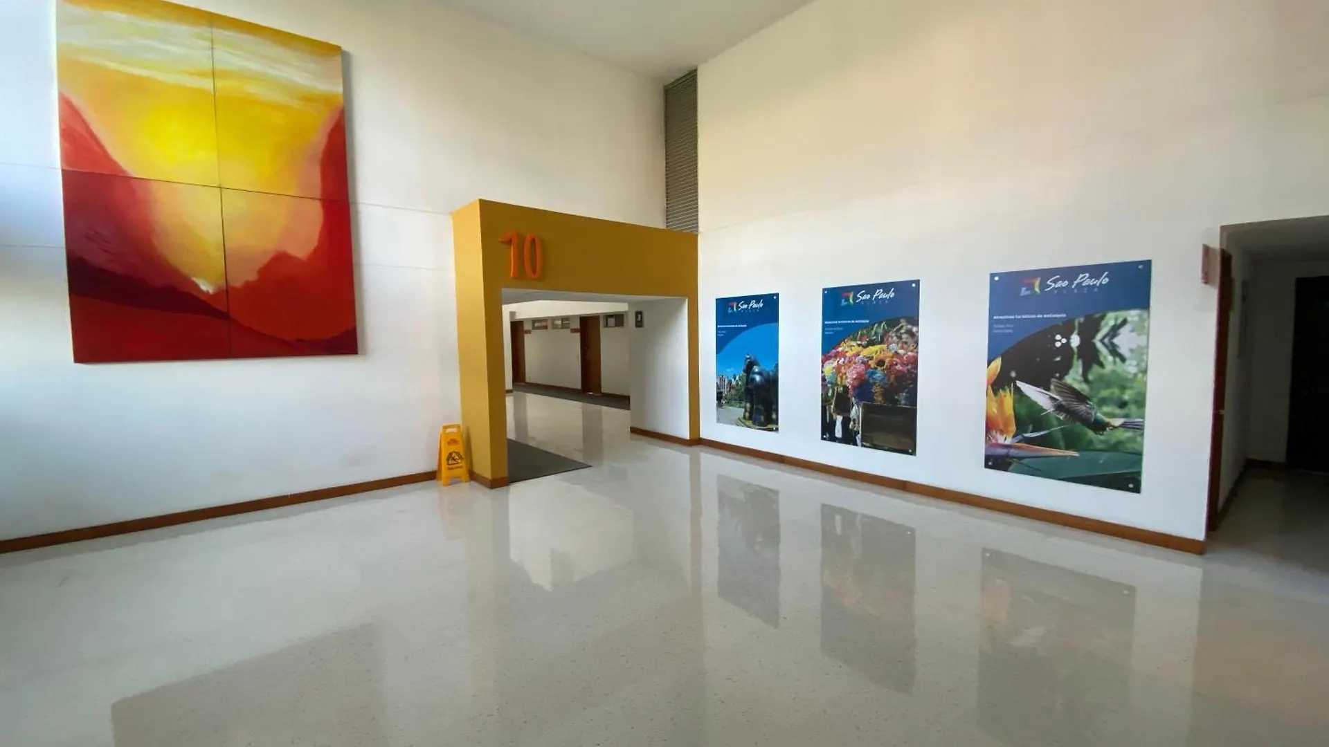 Apartment Poblado Luxury Gran Vista Central Duplex Coworking Zona Turistica Medellin Colombia