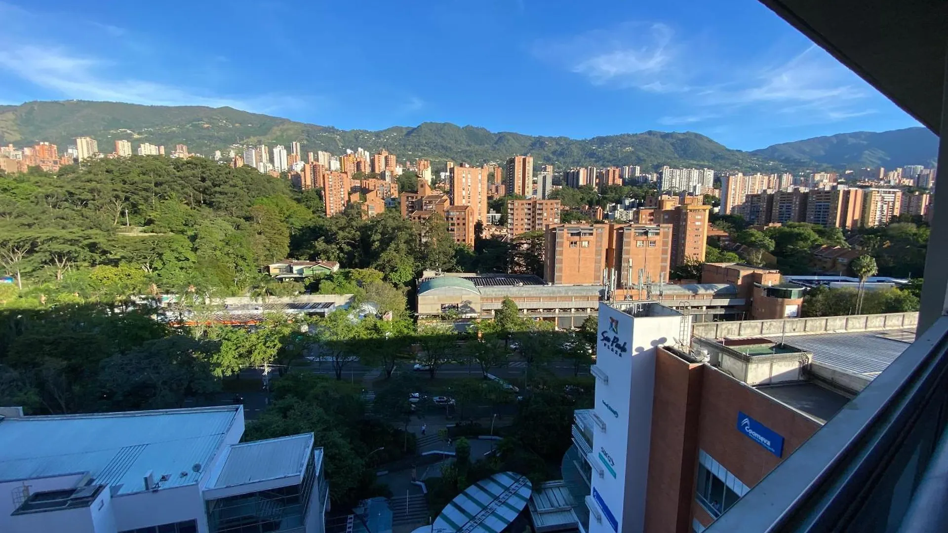 Poblado Luxury Gran Vista Central Duplex Coworking Zona Turistica Medellin