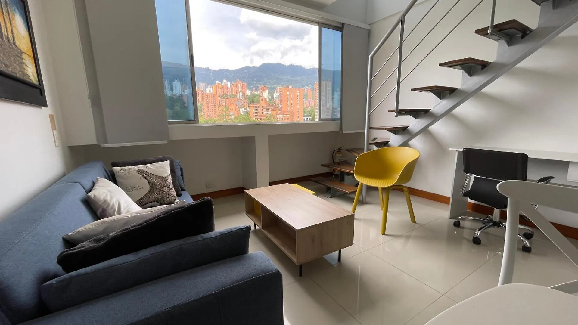 Apartment Poblado Luxury Gran Vista Central Duplex Coworking Zona Turistica Medellin